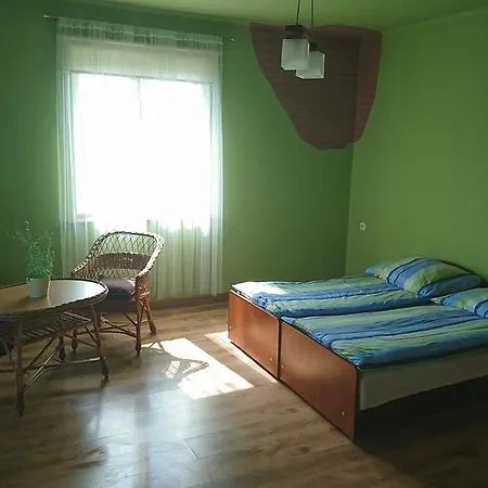 Pokoje Goscinne U Ani Casa de hóspedes *